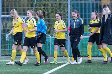Bild 242 - F SSC Hagen Ahrensburg - SV Frisia 03 Risum-Lindholm : Ergebnis: 2:0